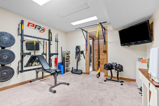 2801 Woods Trail N, Burnsville, MN 55306