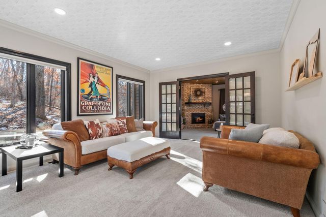 2801 Woods Trail N, Burnsville, MN 55306