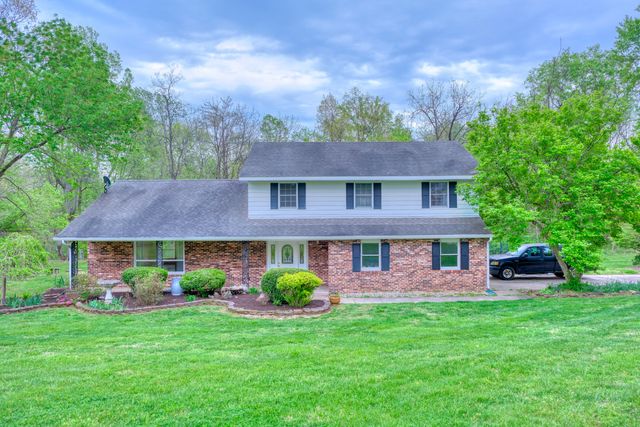 261 High Forest Drive, Carbondale, IL 62903