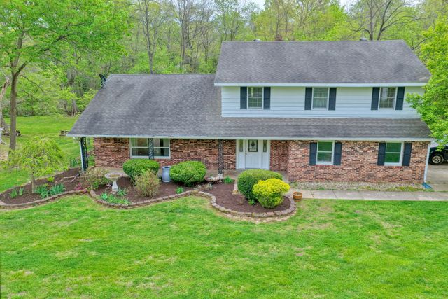 261 High Forest Drive, Carbondale, IL 62903