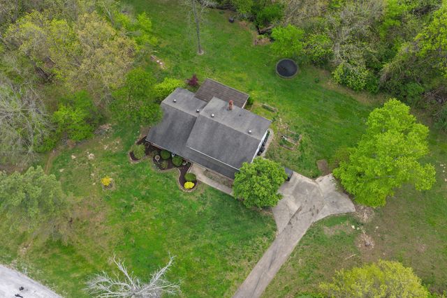 261 High Forest Drive, Carbondale, IL 62903