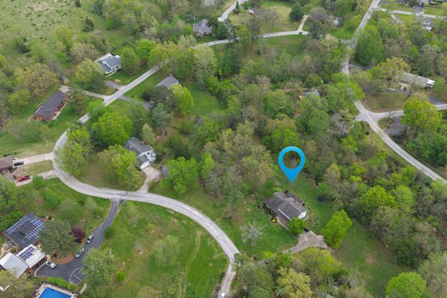 261 High Forest Drive, Carbondale, IL 62903