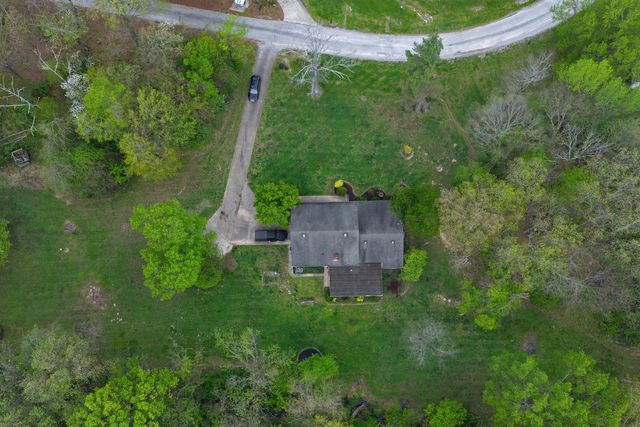 261 High Forest Drive, Carbondale, IL 62903