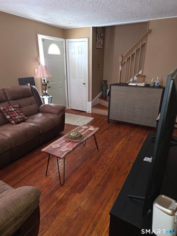 126 West Helen Street, Hamden, CT 06514