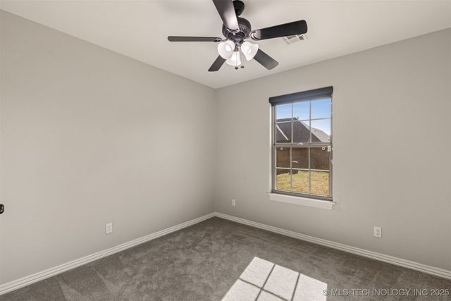 116 W Dogwood Street, Skiatook, OK 74070