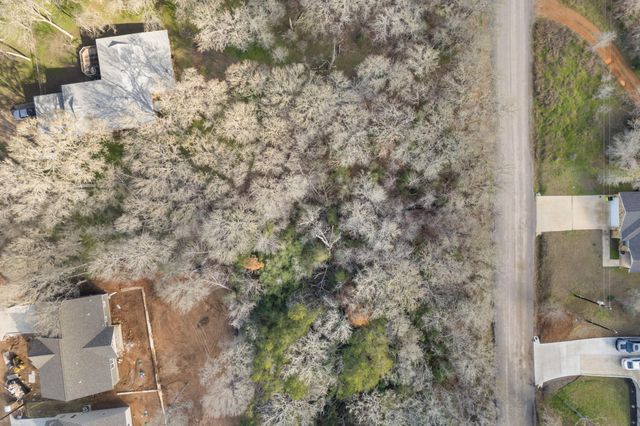 234 Kaaawa LN, Bastrop, TX 78602