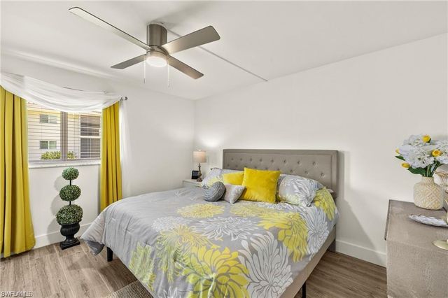 1417 Chesapeake AVE # 106, Naples, FL 34102