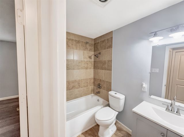 109 N Heights Drive, Crowley, TX 76036