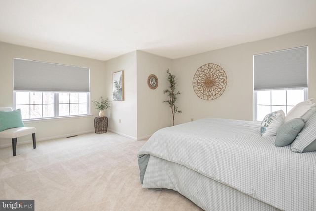 362 MEADOW LN, Telford, PA 18969