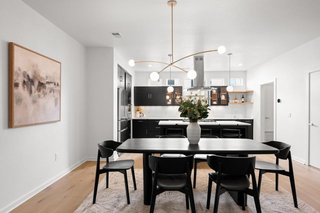 1205 Kinney Ave H, Austin, TX 78704