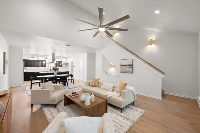 1205 Kinney Ave H, Austin, TX 78704