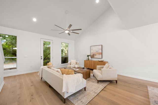 1205 Kinney Ave H, Austin, TX 78704