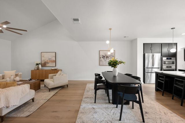 1205 Kinney Ave H, Austin, TX 78704