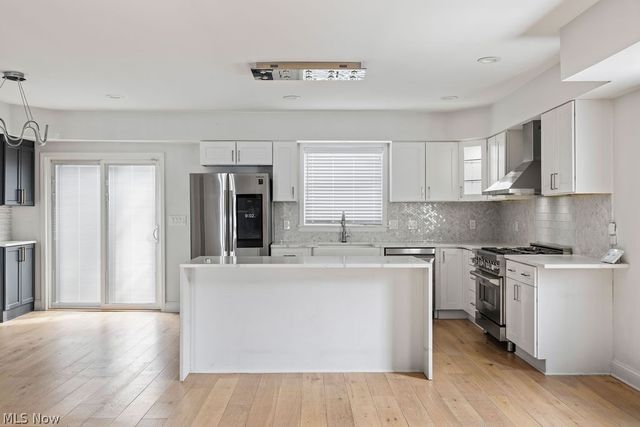 1457 W 52nd Street, Cleveland, OH 44102