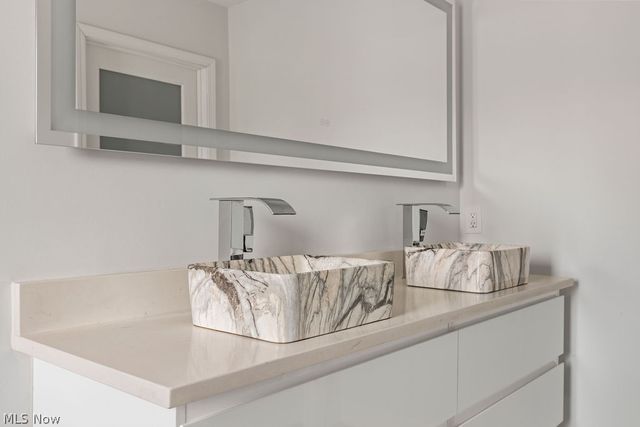 1457 W 52nd Street, Cleveland, OH 44102