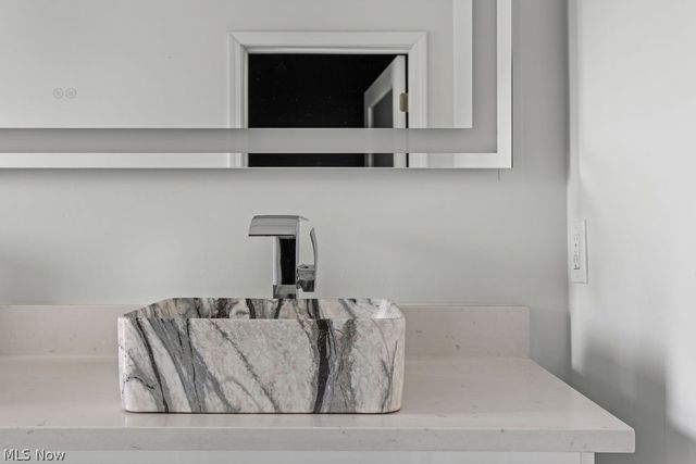 1457 W 52nd Street, Cleveland, OH 44102