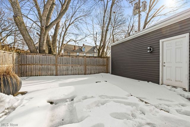 1457 W 52nd Street, Cleveland, OH 44102