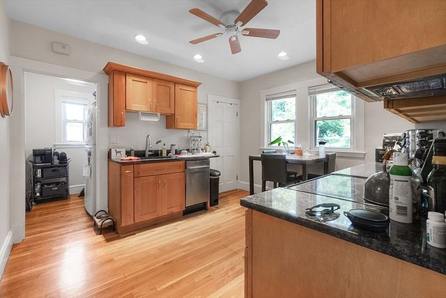 39 Mcdonald St 41, Quincy, MA 02169