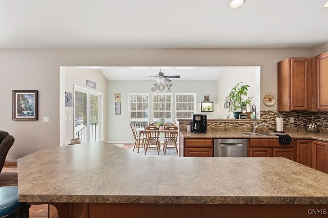 4473 Millstream Drive, Clay, NY 13041