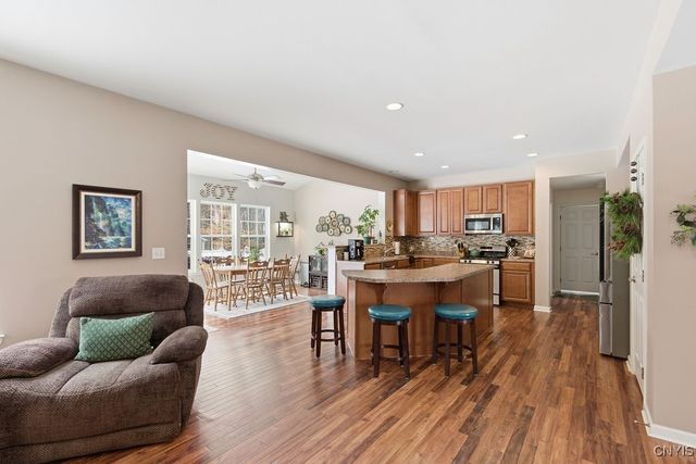 4473 Millstream Drive, Clay, NY 13041