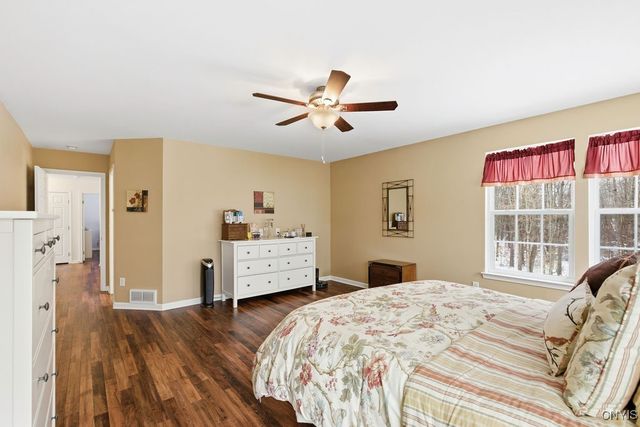 4473 Millstream Drive, Clay, NY 13041