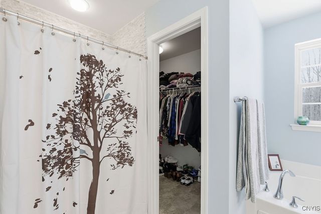 4473 Millstream Drive, Clay, NY 13041