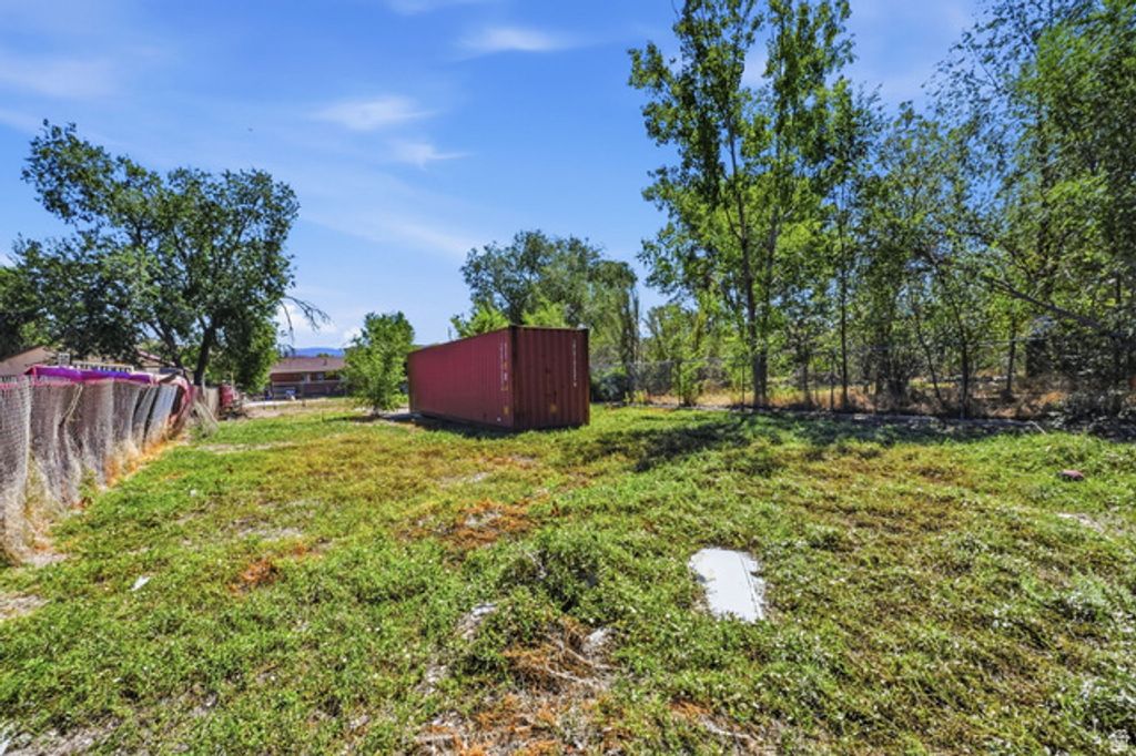 939 N REDWOOD RD, Salt Lake City, UT 84116 — photo 5