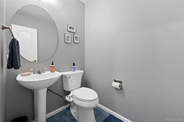 4124 E Hinsdale Circle, Centennial, CO 80122