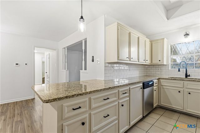 2104 Delwin Circle, Killeen, TX 76541