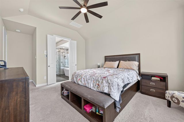 866 Sendero Trail, Conroe, TX 77304