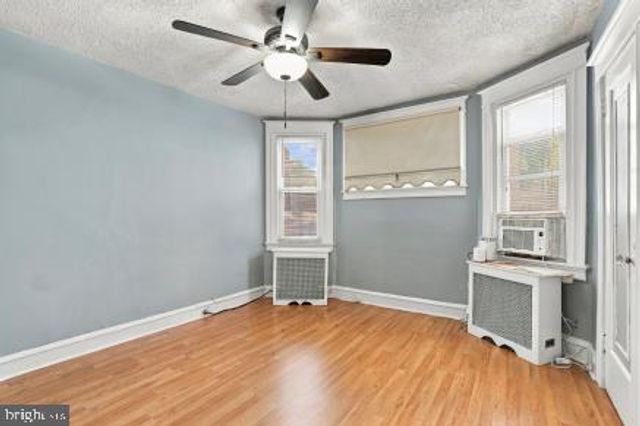1998 N 52ND ST, Philadelphia, PA 19131