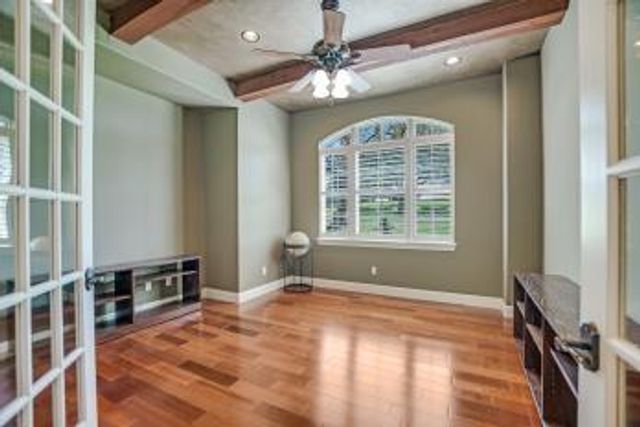 2401 Sailpoint DR, Spicewood, TX 78669