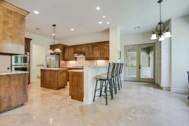 2401 Sailpoint DR, Spicewood, TX 78669