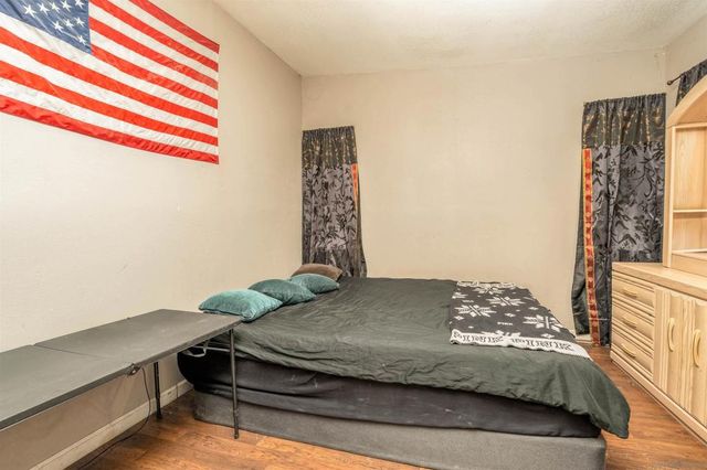 28587 Goetz Rd, Canyon Lake, CA 92587