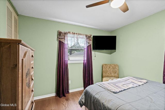 2525 Consaul Road, Schenectady, NY 12304