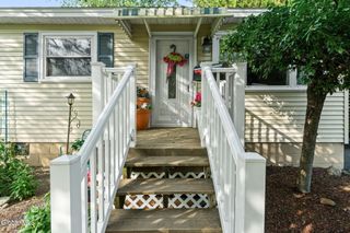 2525 Consaul Road, Schenectady, NY 12304