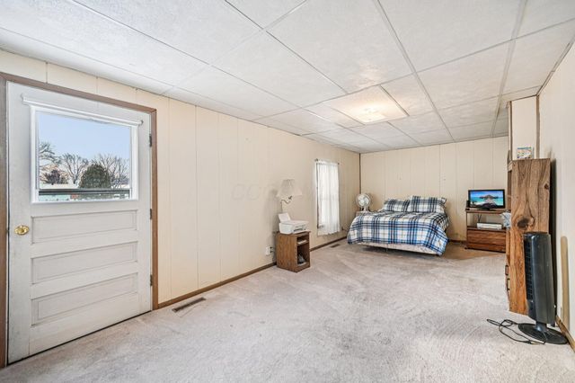 229 Greenfield Avenue, Newark, OH 43055