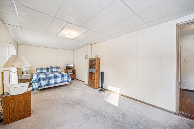 229 Greenfield Avenue, Newark, OH 43055