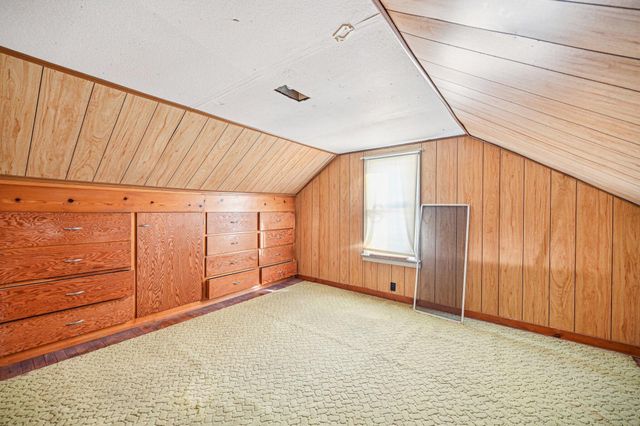 229 Greenfield Avenue, Newark, OH 43055