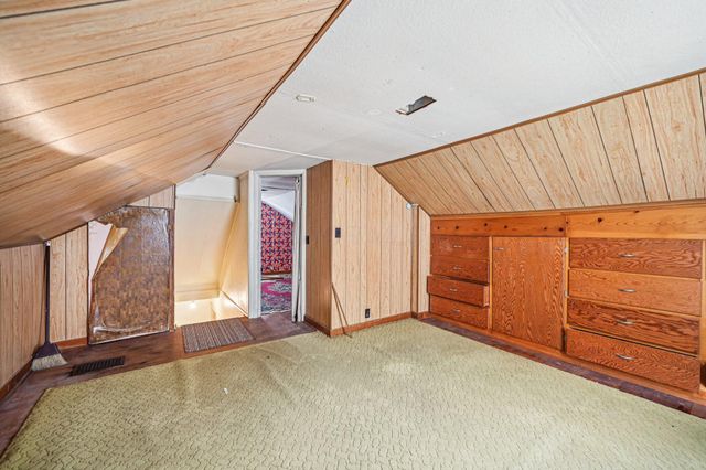 229 Greenfield Avenue, Newark, OH 43055