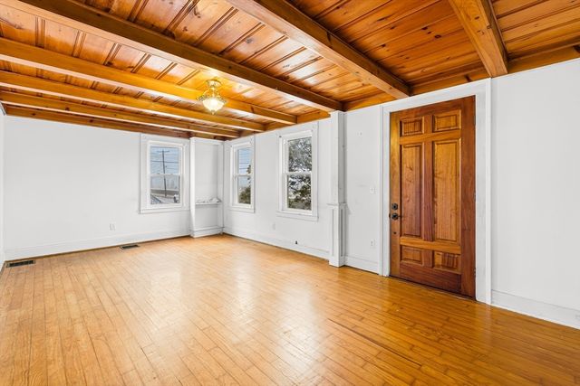 729 Allen St, New Bedford, MA 02740