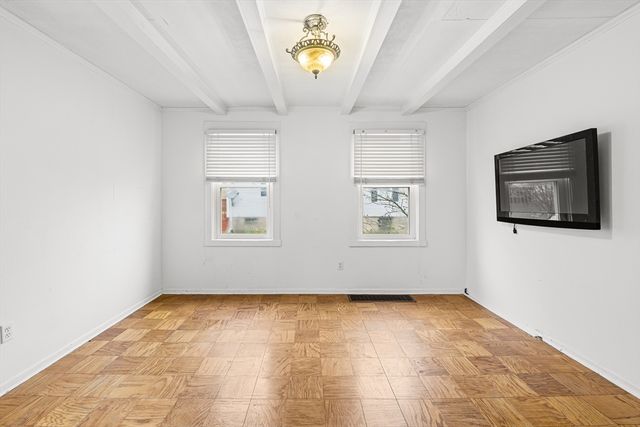 729 Allen St, New Bedford, MA 02740