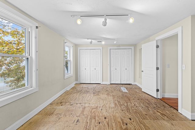 729 Allen St, New Bedford, MA 02740