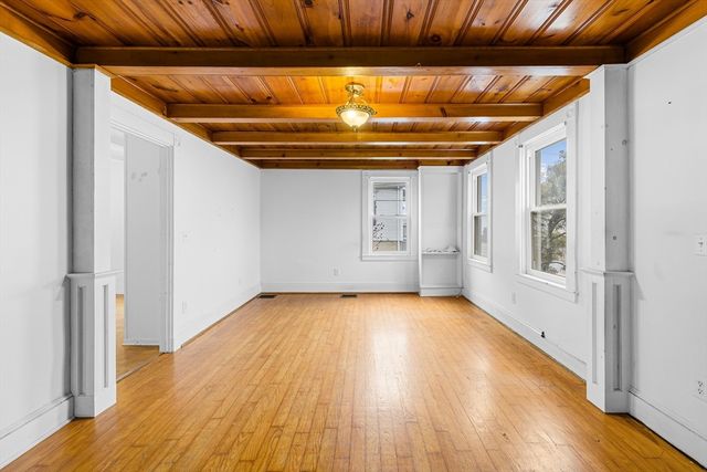 729 Allen St, New Bedford, MA 02740