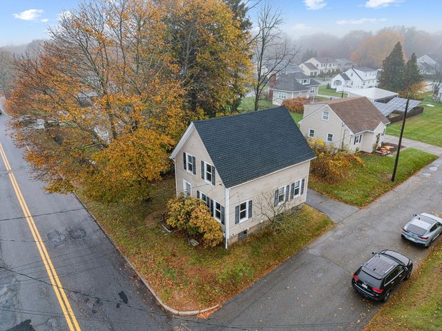 729 Allen St, New Bedford, MA 02740