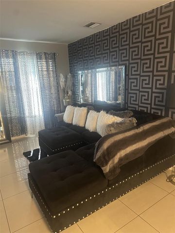 1321 NW 199th Street, Miami Gardens, FL 33169