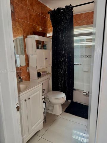 1321 NW 199th Street, Miami Gardens, FL 33169