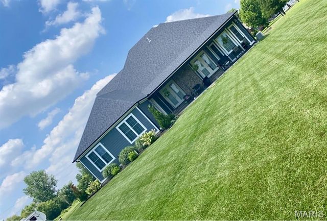 106 Jennings Lane, Sikeston, MO 63801