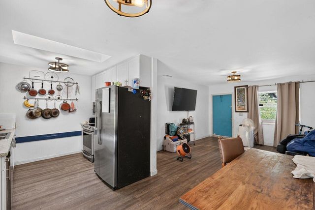 303 S DELAWARE Boulevard, Jupiter, FL 33458
