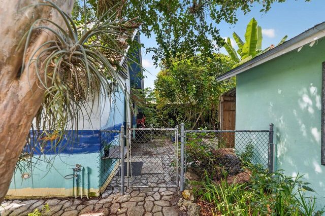 303 S DELAWARE Boulevard, Jupiter, FL 33458